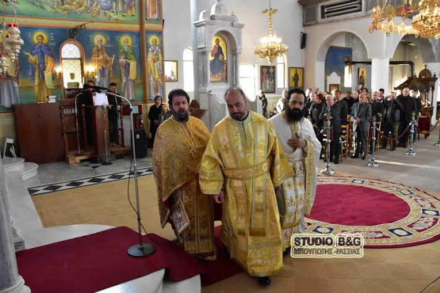 Χειροτονία νέου διακόνου από το Μητροπολίτη Αργολίδος - Φωτογραφία 4