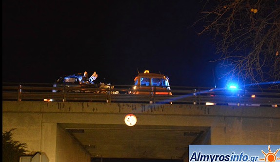 Τροχαίο στην ΠΑΘΕ στο ύψος του Κροκίου Αλμυρού με δυο σοβαρά τραυματίες - Φωτογραφία 4