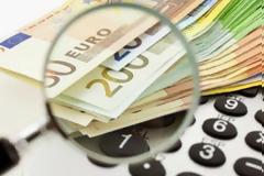 Έρευνα: Σε καθυστερημένες δόσεις δανείων ο 13ος των Κυπρίων