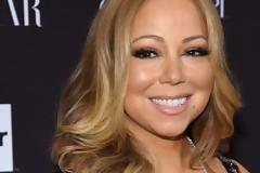 H Mariah Carey παίζει χιονοπόλεμο με τα παιδιά της... [photos]