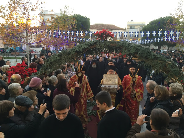 7625 - Έφθασαν στη Μητρόπολη Δημητριάδος τα Τίμια Δώρα των Μάγων (φωτογραφίες) - Φωτογραφία 7