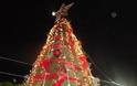 Άναψε το Χριστουγεννιάτικο Δέντρο στο Νεοχωράκι Θήβας