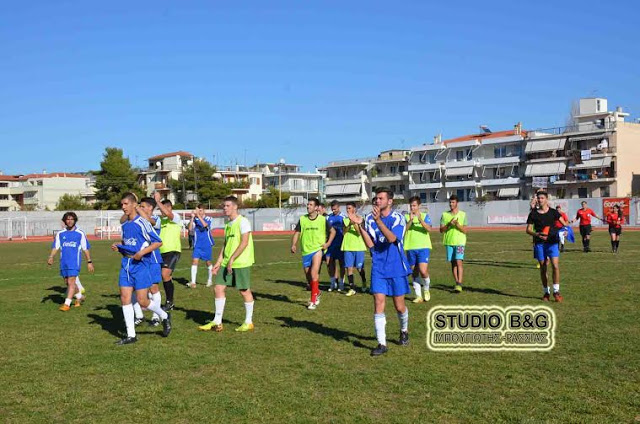 Με επιτυχία ο φιλανθρωπικός αγώνας ποδοσφαίρου στο Ναύπλιο - Φωτογραφία 6