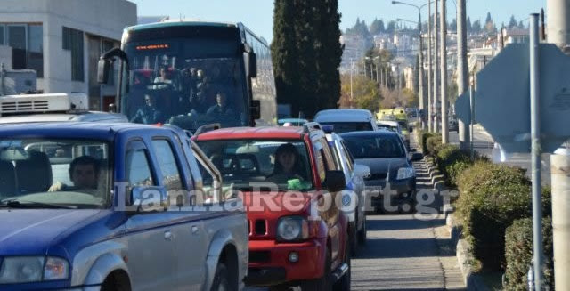 Χαμός από κίνηση στη Λαμία - Φωτογραφία 5