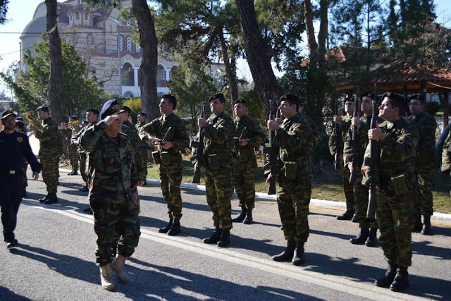 Ευχές Αρχηγού ΓΕΕΘΑ σε προσωπικό των ΕΔ - Φωτογραφία 20