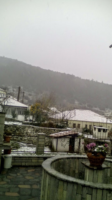 Χιόνια στα ελληνοβουλγαρικά σύνορα - Άσπρισαν στέγες σε Καβάλα και Δράμα [photos] - Φωτογραφία 5