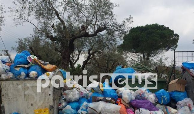 Παραμένουν τα σκουπίδια στους δρόμους της Ζακύνθου [photo] - Φωτογραφία 2