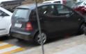 Τρικαλινός οδηγός έσπασε το προστατευτικό κολονάκι για να αγοράσει μπουγάτσα [photos]