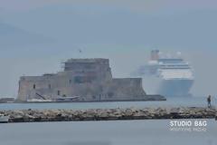 Το μεγάλο κρουαζιερόπλοιο COSTA ΝΕΟROMANTICA στο Ναύπλιο