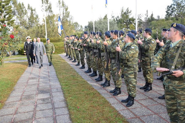 Επίσκεψη ΑΝΥΕΘΑ Δημήτρη Βίτσα στο Στρατόπεδο της ΕΛΔΥΚ - Φωτογραφία 2