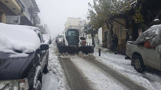 Πρωτοχρονιά με… χιόνια στην Κρήτη – Μικροπροβλήματα σε όλο το νησί [photos] - Φωτογραφία 1