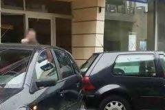 Λαμία: Δεν ξανάγινε. Πήγαν να παρκάρουν ταυτόχρονα και τράκαραν!