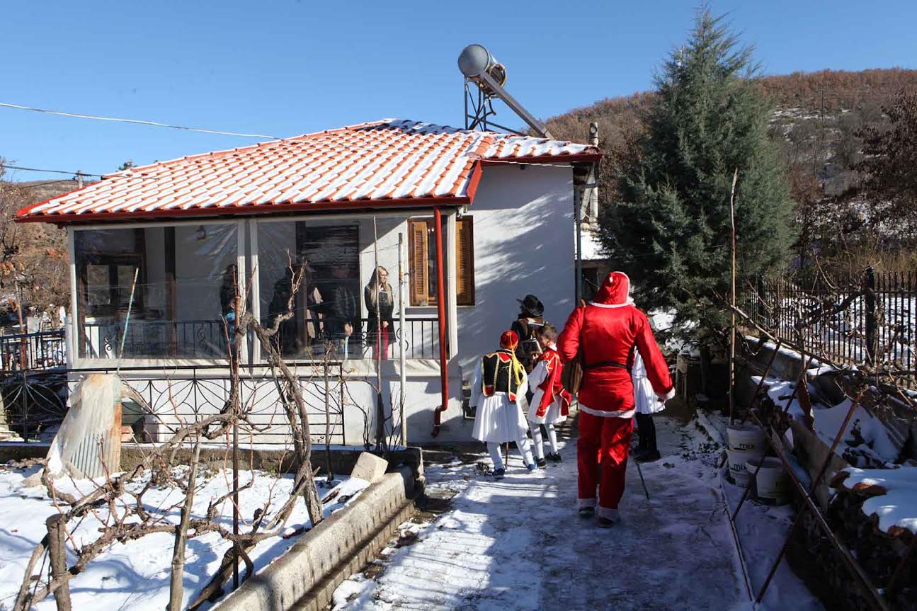 Τα Λουγκατσάρια στη Μεταμόρφωση Κοζάνης - Δείτε φωτογραφίες από την αναβίωση του εθίμου [photos] - Φωτογραφία 5