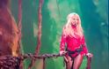 Κόλλησε η Britney Spears σε live show στο Las Vegas! [photos] - Φωτογραφία 2