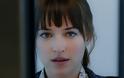 Η εξομολόγηση της Dakota Johnson για το Fifty Shades of Grey: Η ταινία αυτή μου έκανε... - Φωτογραφία 1