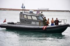 Με σκάφος της Frontex τα Θεοφάνεια στη Χίο
