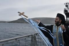 Θεοφάνεια στη φρεγάτα Κουντουριώτης για την ηγεσία του ΥΕΘΑ [photos]