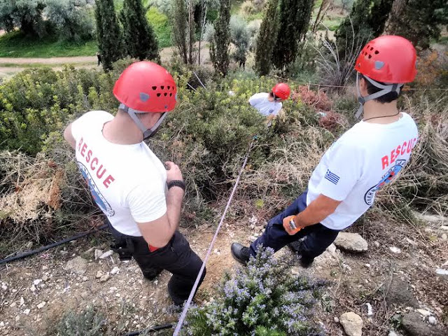 Επιχείρηση Έρευνας και Διάσωσης στον Άμπελο Ακράτας - Φωτογραφία 2