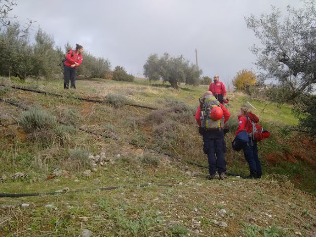 Επιχείρηση Έρευνας και Διάσωσης στον Άμπελο Ακράτας - Φωτογραφία 5