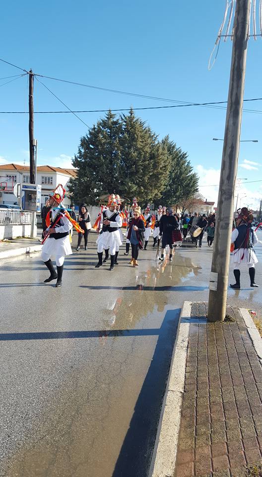 ΚΑΣΤΟΡΙΑ: Οι Μωμόγεροι της Ευξείνου Λέσχης Μεσοποταμίας σήμερα ξεσήκωσαν την Μεσοποταμία [photos] - Φωτογραφία 9