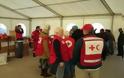 Διανομή ανθρωπιστικής βοήθειας σε πρόσφυγες και μετανάστες στο Κέντρο Φιλοξενίας Προσφύγων στον Ελαιώνα