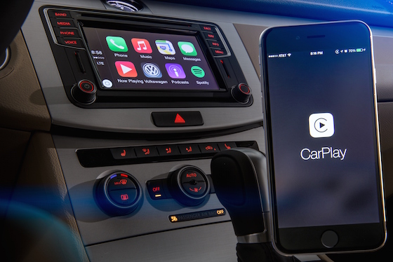 Η Apple απαγόρευσε την Volkswagen να κάνει παρουσίαση του ασυρματου CarPlay στη CES - Φωτογραφία 1