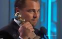 Και ναι, πάει για τα Όσκαρ τώρα! Δείτε τη συγκινητική στιγμή που ο Leonardo Di Caprio παίρνει τη Χρυσή Σφαίρα... [photos]