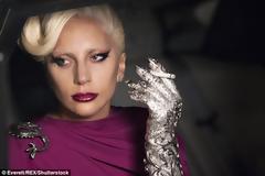 Ποιος πασίγνωστος ηθοποιός κορόιδεψε τη Lady Gaga για τη Χρυσή Σφαίρα που κέρδισε; [photos]