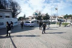 Τρομοκρατική επίθεση στην Κωνσταντινούπολη: Δείτε τις σκληρές εικόνες από το σημείο της έκρηξης... [photos]