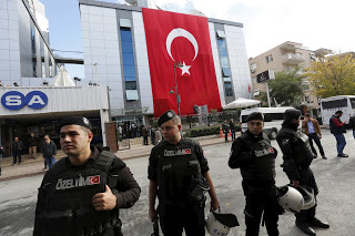 Τι λες τώρα! Απαγόρευσαν στα Τουρκικά μέσα να μεταδίδουν τα νέα για την έκρηξη στην Κωνσταντινούπολη... - Φωτογραφία 1