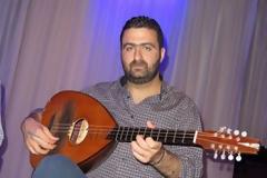Συγκλονίζουν τα μηνύματα για το νεαρό καλλιτέχνη κρητικής μουσικής που έφυγε πρόωρα