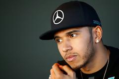 Αυτή είναι η νέα σχέση του Lewis Hamilton... [photos]