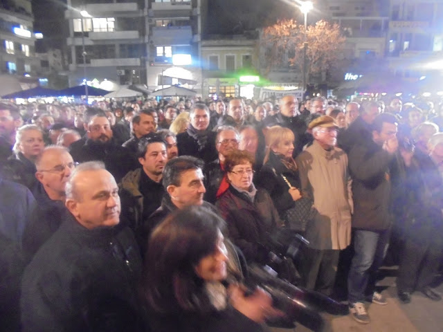 Χιλιάδες λαού στο συλλαλητήριο κατά της δημιουργίας κέντρου μεταναστών στην Κατερίνη [photos] - Φωτογραφία 3