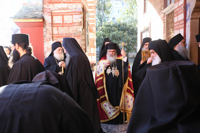 7770 - Η είσοδος του Νέου Έτους στο Βατοπαίδι (φωτογραφίες) - Φωτογραφία 88