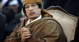 Νέες αποκαλύψεις από τα e-mail της Χ.Κλίντον: Έριξαν τον Καντάφι γιατί είχε τόσο ... - Φωτογραφία 1