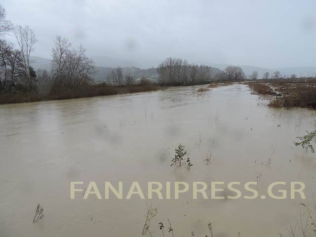 Έντονες βροχές στα όρια στην περιοχή του Φαναρίου Πρεβέζης - Φωτογραφία 4
