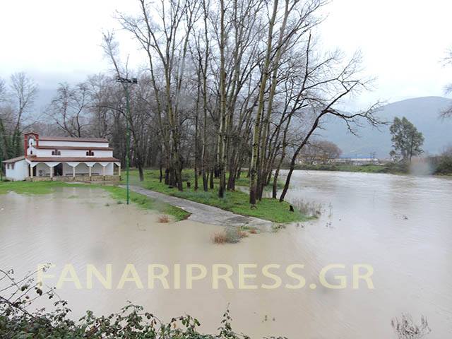 Έντονες βροχές στα όρια στην περιοχή του Φαναρίου Πρεβέζης - Φωτογραφία 6