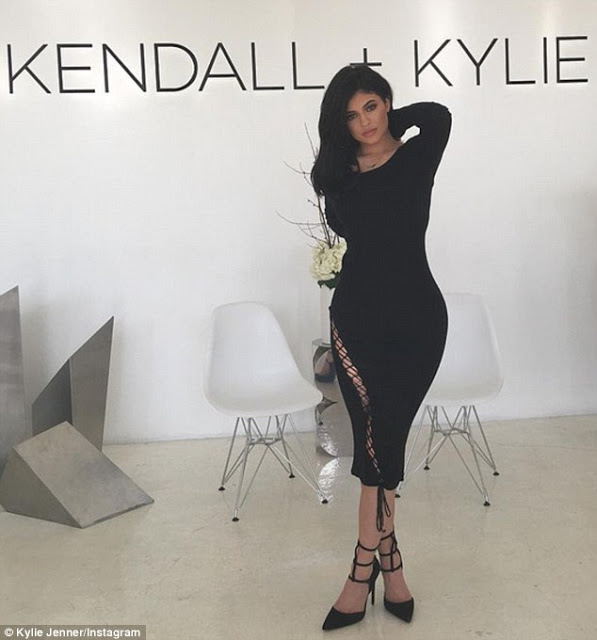 Kendall+Kylie: Αυτό είναι το επόμενο βήμα των δυο διάσημων αδερφών που θα τους φέρει εκατομμύρια... [photo] - Φωτογραφία 2