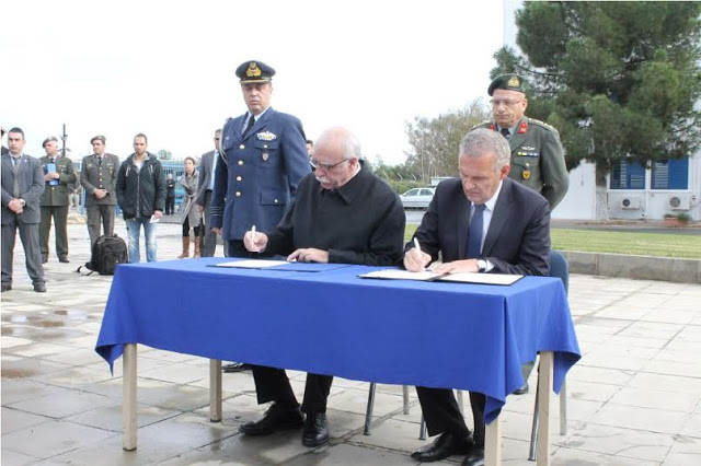 Tελετές παραλαβής στην Κύπρο και παράδοσης στην Ελλάδα των λειψάνων 6 ελλήνων στρατιωτικών - Φωτογραφία 9