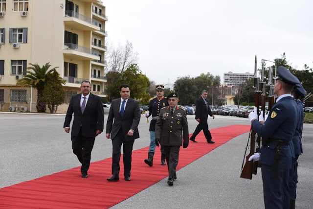 Δηλώσεις ΥΕΘΑ Πάνου Καμμένου και ΥΠΑΜ Κύπρου Χριστόφορου Φωκαίδη μετά την συνάντηση τους στο ΥΠΕΘΑ - Φωτογραφία 3