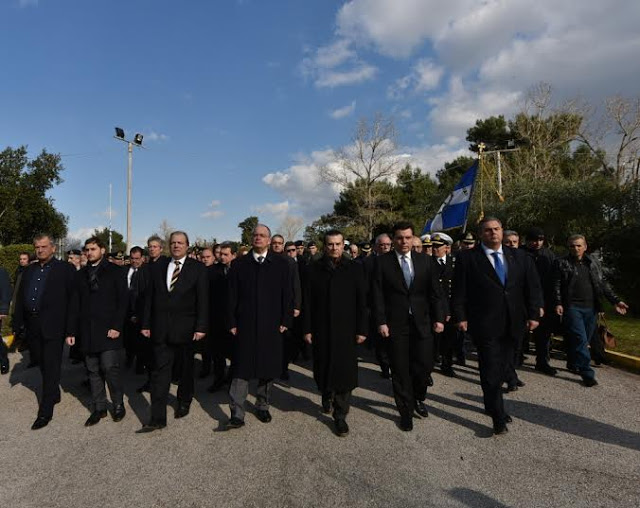 Παρουσία πολιτικής και στρατιωτικής ηγεσίας του ΥΠΕΘΑ στην τελετή παραλαβής λειψάνων αγνοούμενων του Κυπριακού αγώνα - Φωτογραφία 11