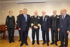 Παρουσία πολιτικής και στρατιωτικής ηγεσίας ΥΠΕΘΑ στην εκδήλωση τιμής και μνήμης των πεσόντων της Ακταιωρού Φαέθων και την απονομή διαμνημόνευσης Αστέρα Αξίας και Τιμής στον Κυβερνήτη