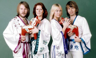 Επανένωση των ABBA σε εγκαίνια ελληνικής ταβέρνας στη Στοκχόλμη - Φωτογραφία 1