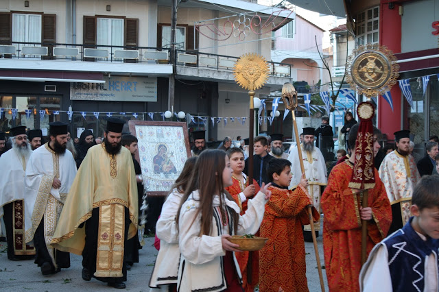 7815 - Υποδοχή της Ιεράς Εικόνος της Παναγίας μας της Φοβεράς Προστασίας από την Ιερά Μονή Κουτλουμουσίου Αγίου Όρους στην Κατούνα Αιτωλοακαρνανίας - Φωτογραφία 4