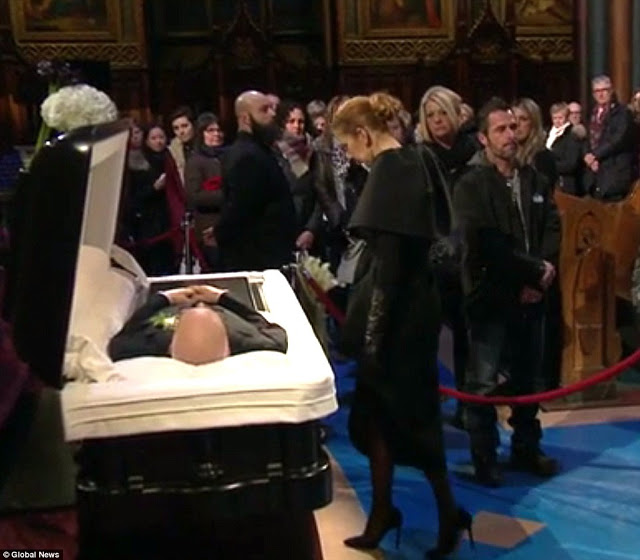 Θρήνος στην κηδεία του συζύγου της Celine Dion... [photos] - Φωτογραφία 5