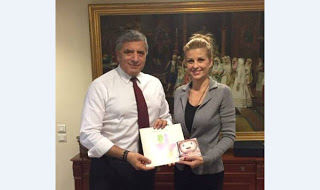 Η Ελενα Ράπτη συναντήθηκε με τον πρόεδρο της ΚΕΔΕ Γεώργιο Πατούλη - Φωτογραφία 1