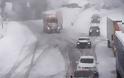 Φονική χιονοθύελλα στις ΗΠΑ: 19 νεκροί, χιλιάδες πτήσεις ακυρώθηκαν, οδηγοί εγκλωβίστηκαν για ώρες
