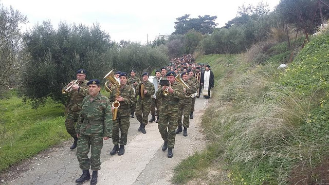 Ο Ήρωας Νίκος Καβροχωριανός επέστρεψε στη γενέτειρά του - Φωτογραφία 4