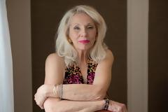 Angie Bowie: Αυτή είναι η πρώτη σύζυγος του David Bowie που εξομολογείται γιατί χώρισαν... [photos]