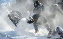 ΗΠΑ: Τζεντάι επιδίδονται στον Πόλεμο του Χιονιού στην Ουάσινγκτον!